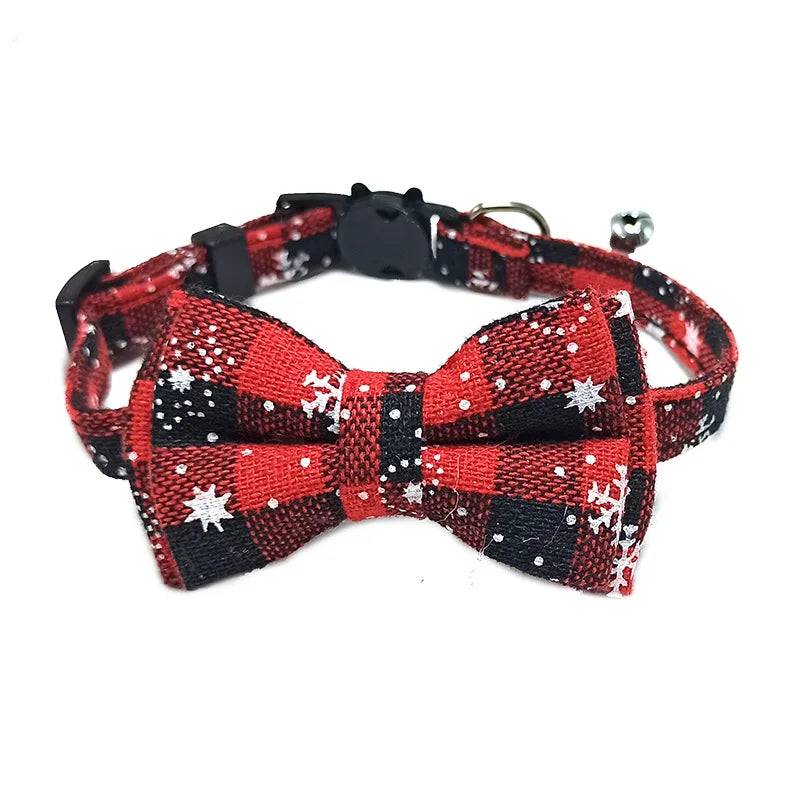 Collar de Natal para Gatos com Laço, Sino e Estampa Xadrez - Ajustável e Confortável