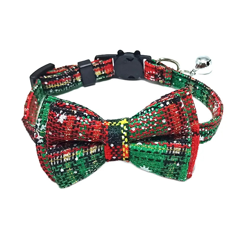 Collar de Natal para Gatos com Laço, Sino e Estampa Xadrez - Ajustável e Confortável