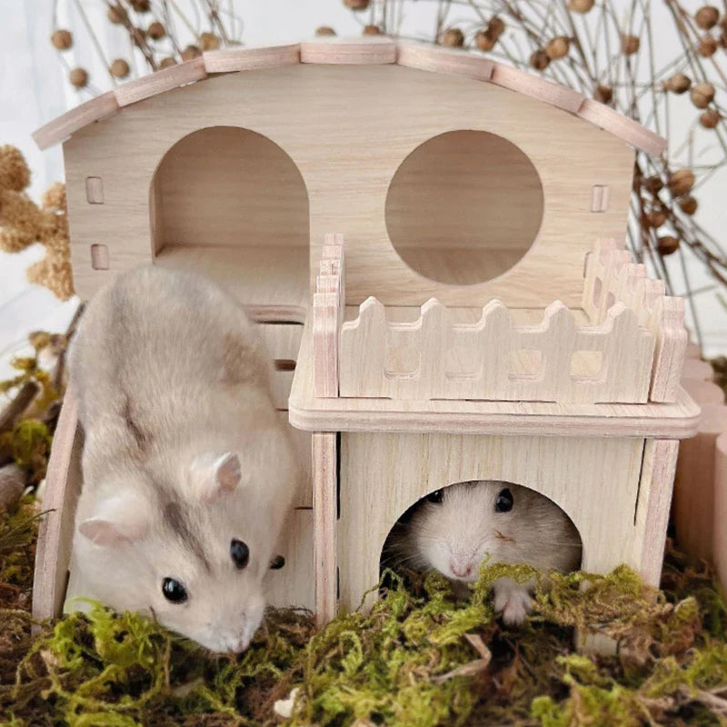 Casa de Madeira em Dois Andares para Hamsters e Animais de Estimação Pequenos - Refúgio e Brinquedo