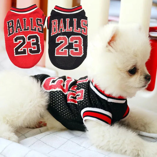 Colete Pet Estilo Jersey para Cães de Raça Schnauzer e Bulldog - Roupas Leves para Primavera e Verão