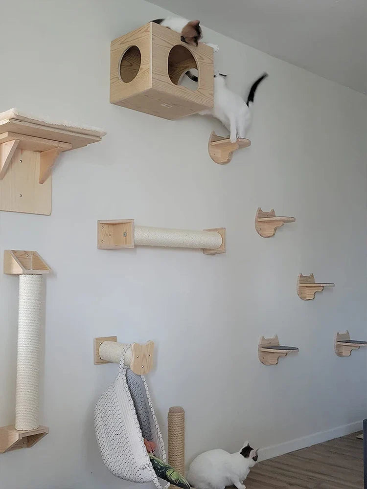 Prateleira de Escalada para Gatos com Poste para Arranhar e Espaço para Dormir