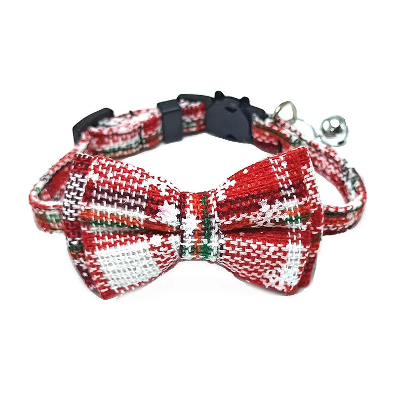 Collar de Natal para Gatos com Laço, Sino e Estampa Xadrez - Ajustável e Confortável